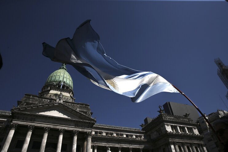 Крупные банки Аргентины запустили совместную тестовую блокчейн-систему для отслеживания платежей
