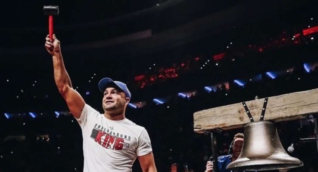 Боец UFC Эдди Альварес сообщил о покупке биткоина
