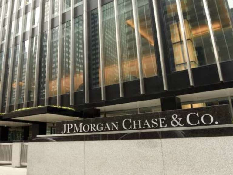JPMorgan предсказывает рост рынка акций и криптовалют